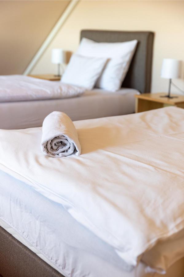 Betli Panzio Hotel Zalaegerszeg Bagian luar foto